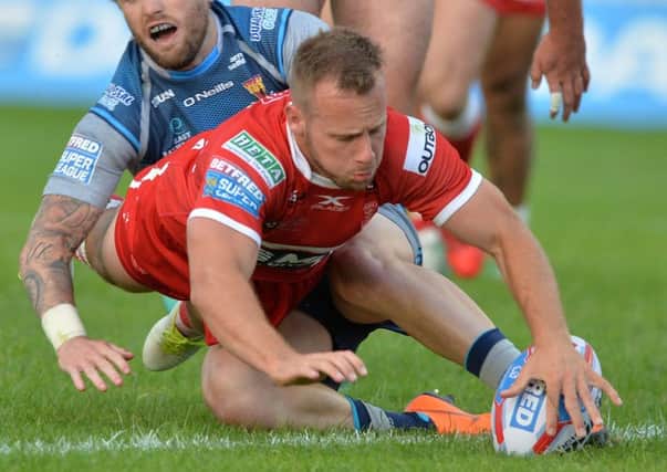 Adam Quinlan scores Hull KR's second try.  Picture Bruce Rollinson