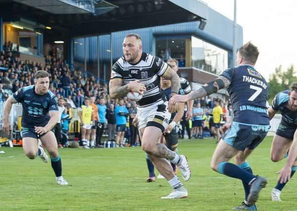NEW DEAL: Hull FC's Josh Griffin in action against Featherstone. Picture by Allan McKenzie/SWpix.com