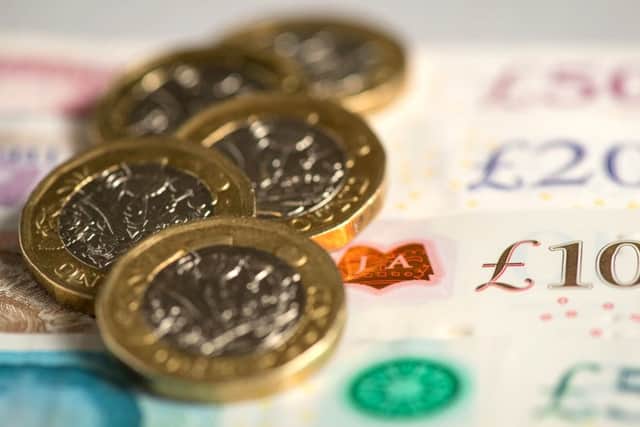 A review into how the shift from cash to digital payments is affecting people and small businesses has been commissioned.