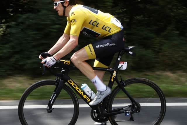 Geraint Thomas in Tour de France action.