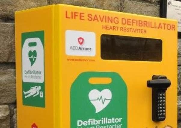 Should there be a defibrillator in the community?
