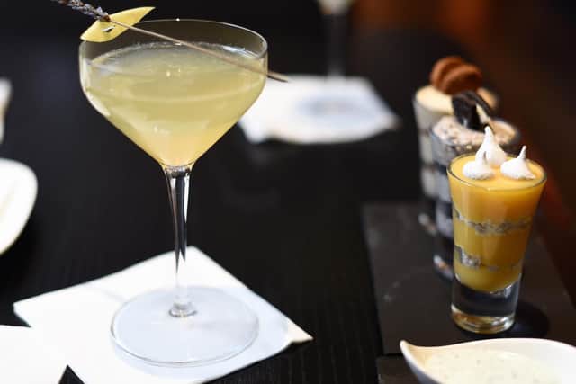 Cocktails at the London Bridge Hotel