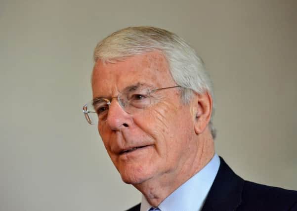 Sir John Major has urged the Tories to rethink the introduction of Universal Credit.