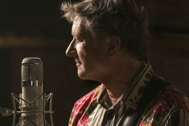 Glenn Tilbrook is encouraging fans to donate food to the Trussell Trust on his tour.