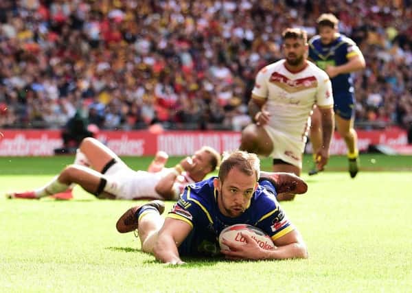 George King scores against Catalans Dragons in the Challenge Cup Final.