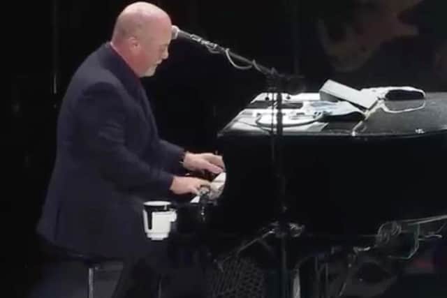 Piano man Billy Joel