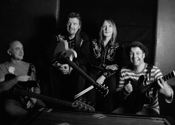 Martin Stephenson and The Daintees