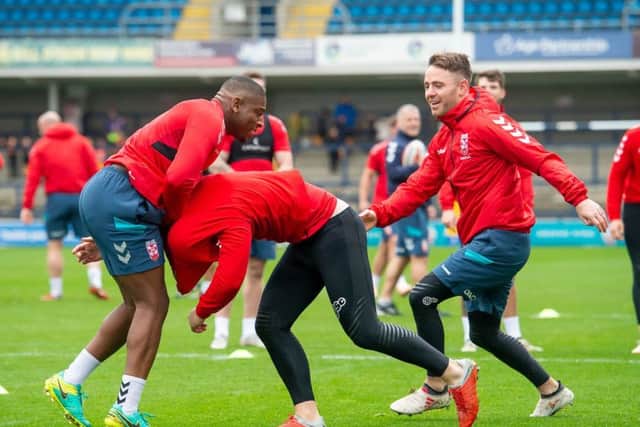 BE PREPARED: Jermaine McGillvary, George WIlliams and Richie Myler during England's practice session at Headingley on Wednesday. Picture: Allan McKenzie/SWpix.com