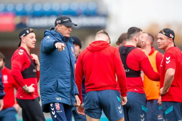 LISTEN UP: England coach Wayne Bennett talks to his players during Wednesday's practice session at Headingley. Picture: Allan McKenzie/SWpix.com