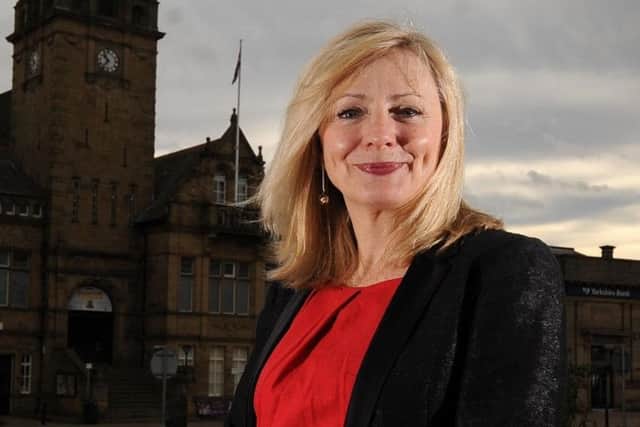 Tracy Brabin has highlighted NHS staffing shortages in Parliament.