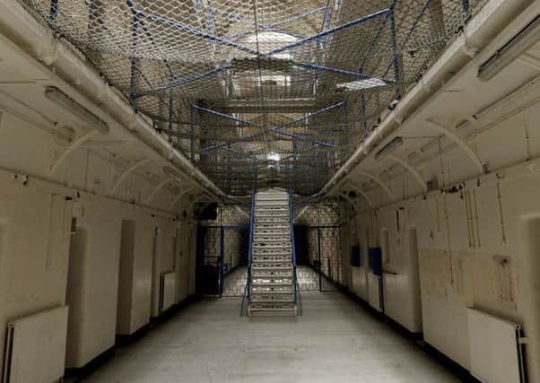 Sex offenders leaving jail have been placed in budget hotels rather than bail hostels, a new report has revealed.