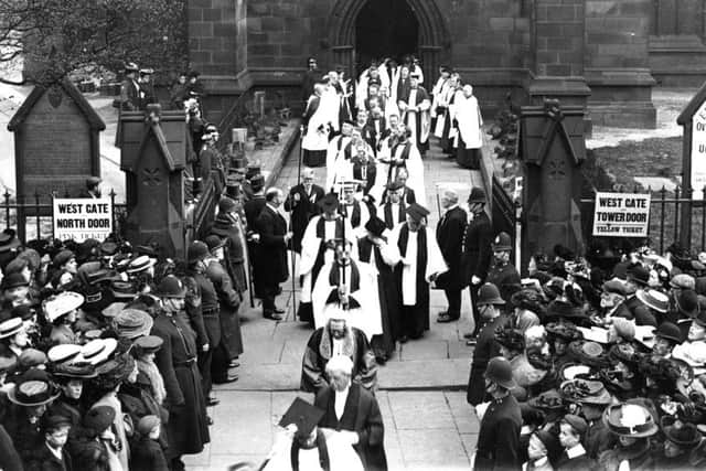 Wakefield Cathedral extension opening in 1905.