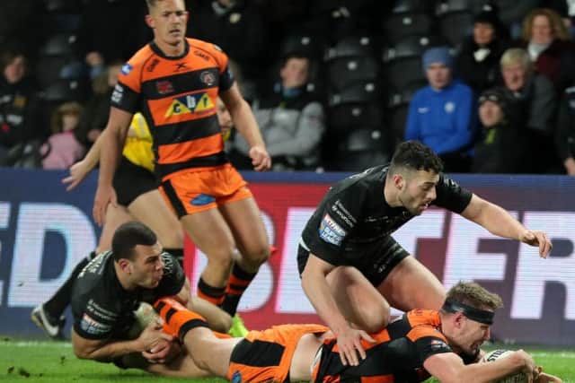 Castleford captain Michael Shenton scores his first try against Hull (Richard Sellers/PA Wire)