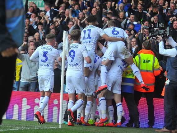 Pablo Hernandez netted an 83rd-minute winner as Leeds United moved back into the automatic promotion places.