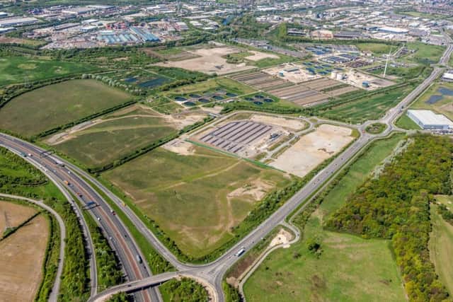 Aire Valley Land LLP, the joint venture between Harworth Group plc and Evans Property Group, has sold the 10-acre North plot at its Gateway 45 Leeds development to the University of Leeds to create space to collaborate with industry on major research initiatives.
