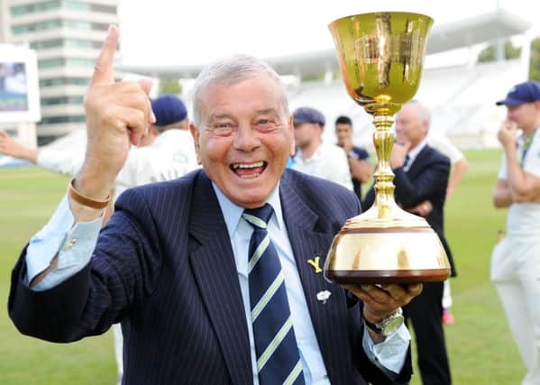 Should legendary cricket umpire Dickie Bird be knighted?