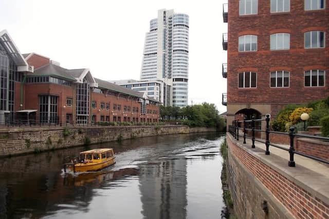 RIVER AIRE LEEDS BY HELEN LAKE