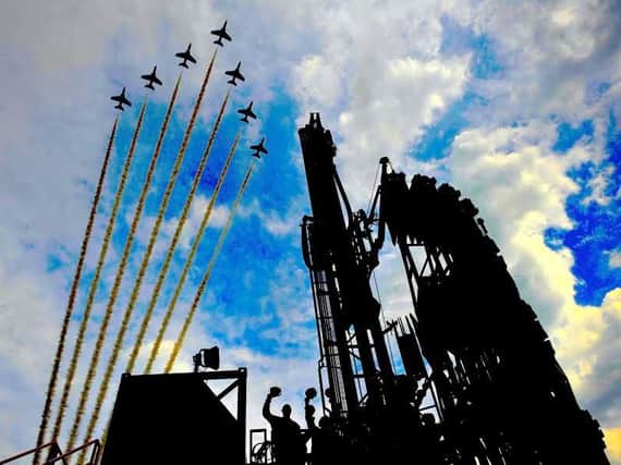 Red Arrows fly over Sirius' drilling rig