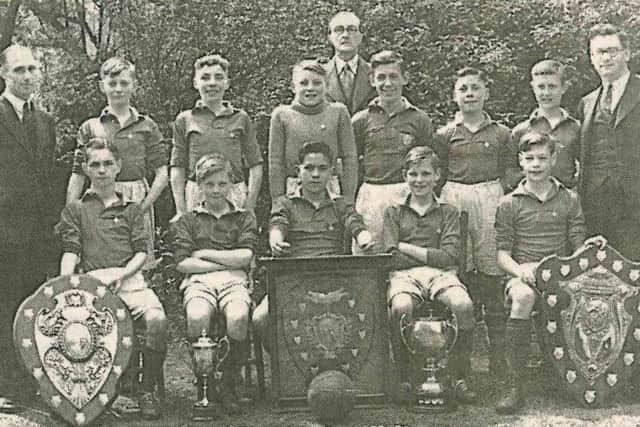 George Robledo with the Brampton Ellis Primary School team he won the Totty Cup with in 1939.