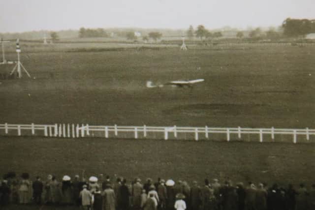 A photo of the Doncaster air races from 1909.