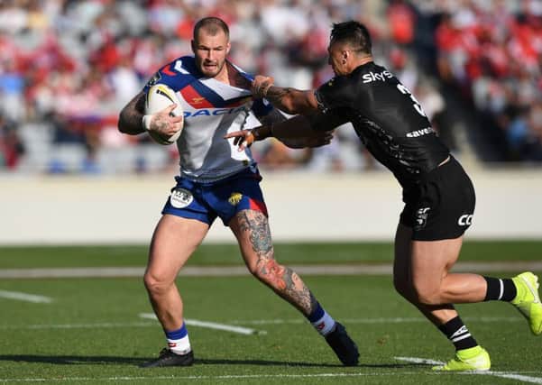 Zak Hardaker: Moving out to the wing.