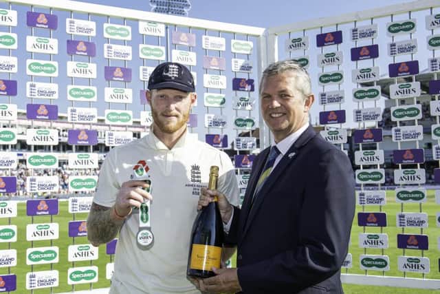 Yorkshire CCC chief executive Mark Arthur awards Ben Stokes with the man of the match award (Picture: SWPix.com)