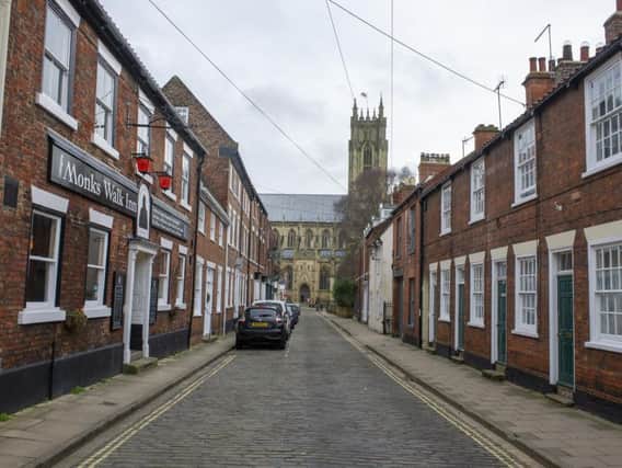 Historic homes and pubs near Beverley Minster