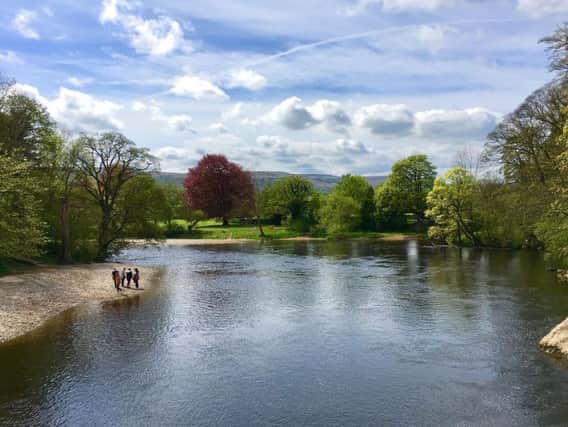 The pebble beaches beside the River Wharfe at Ilkley