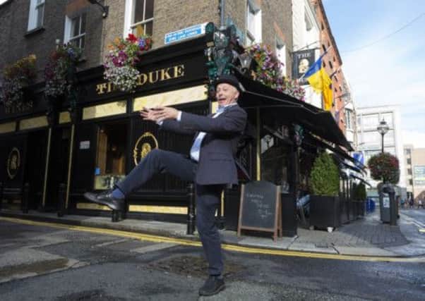 Colm leads the Dublin Literary Pub Crawl