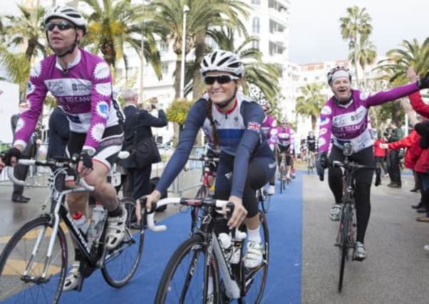 Lizzie Armitstead cycles into Cannes