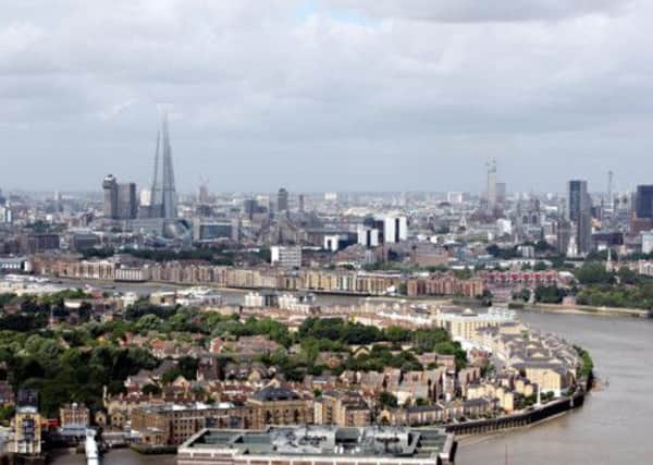 Jonathan Conlin's book explores the relationship between London and Paris