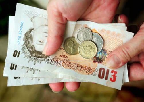 New curbs are to be put on payday lenders