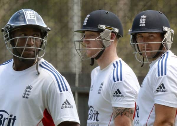 Tim Bresnan (right) with Michael Carberry (left) and Ben Stokes