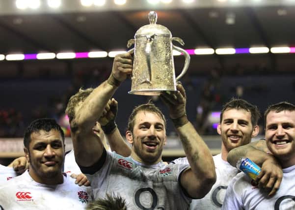 England's Chris Robshaw with the Calcutta Cup.