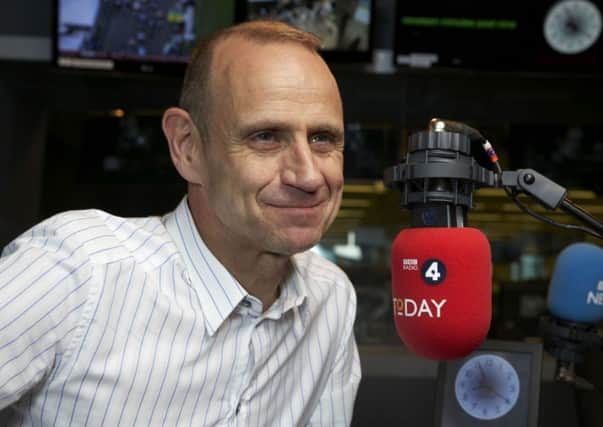 Evan Davis has been announced as Jeremy Paxman's replacement on Newsnight.