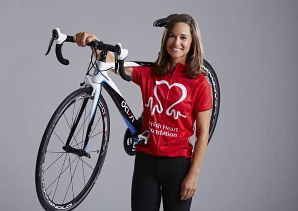 Pippa Middleton with her signed DASSI Aero 6.2 road bike