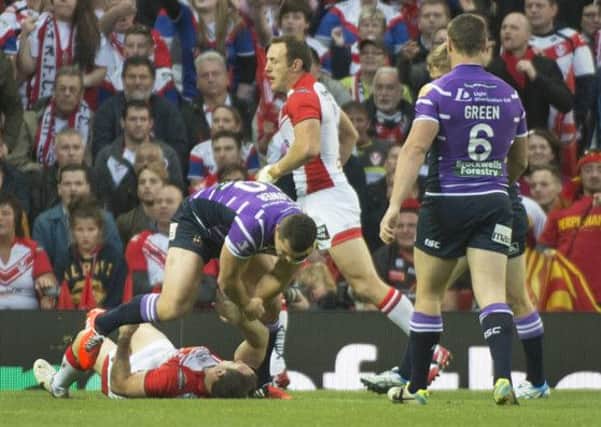 Ben Flower punches Lance Hohaia and is subsequently the first man to be sent off in a Super League Grand Final
