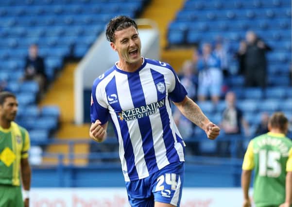Sheffield Wednesday's Gary Madine has joined Coventry on loan.
