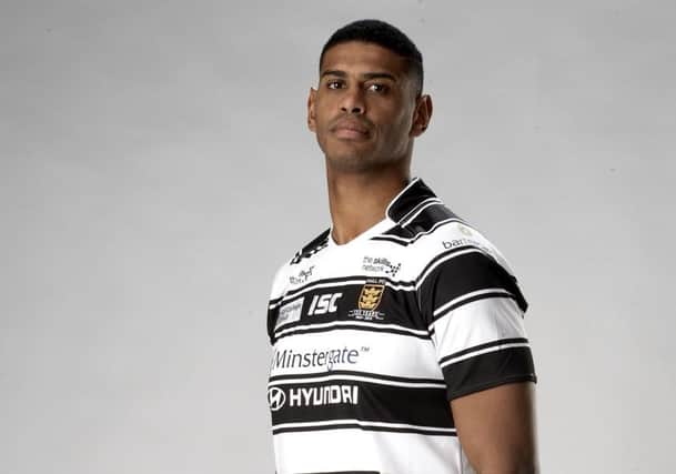 Leon Pryce - in his new Hull FC kit - ready for the 2015 Super League season.