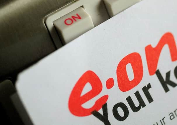 E.ON became the first UK energy supplier to react to falling wholesale prices by announcing an average 3.5% cut in gas tariffs