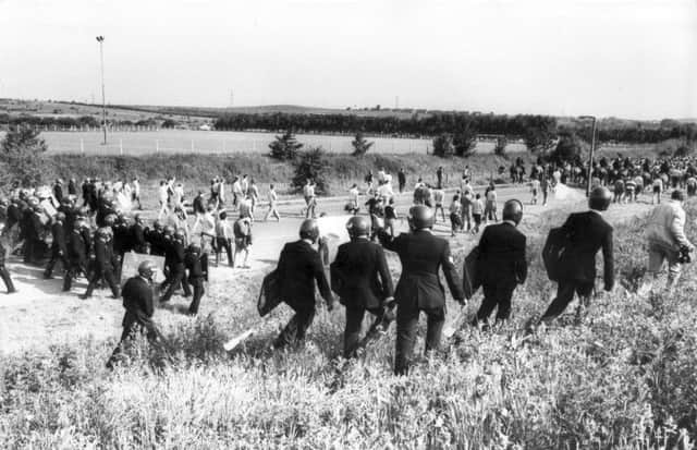 Miners Strike 1984
Orgreave Coking Plant
Police with riot gear move pickets - 18 June 1984