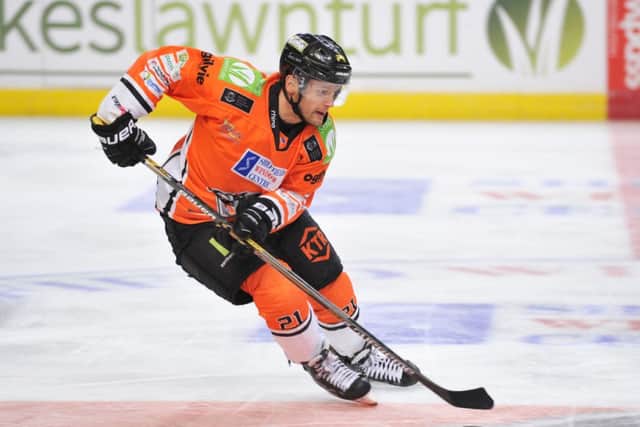 Steelers' Tyler Mosienko scored his side's first gal against Braehead and helped create the second.
