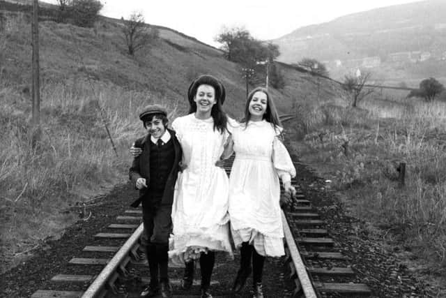 The Railway Children starring Peter ( Gary Warren), Bobbie (Jenny Agutter) and Phyliss (Sally Thomsett).