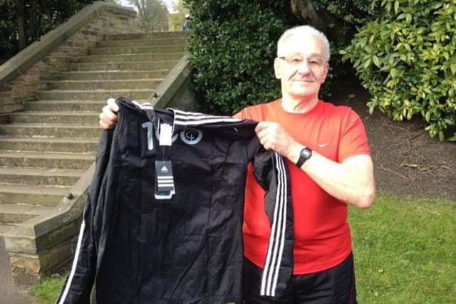 Arthur James died on the day he completed his 100th parkrun, for which he received a '100 Club' shirt.