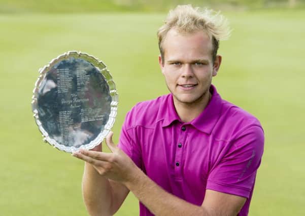 Jonathan Thomson with the George Henriques salver (Picture: Leaderboard Photography).
