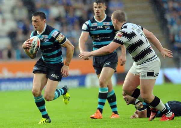 Leeds Rhinos' Kevin Sinfield in action against Hull FC during their 24-6 quarter-final on Friday night