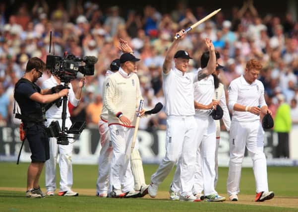 England players celebrate at the end of the match after winning the 4th test and the Ashes.