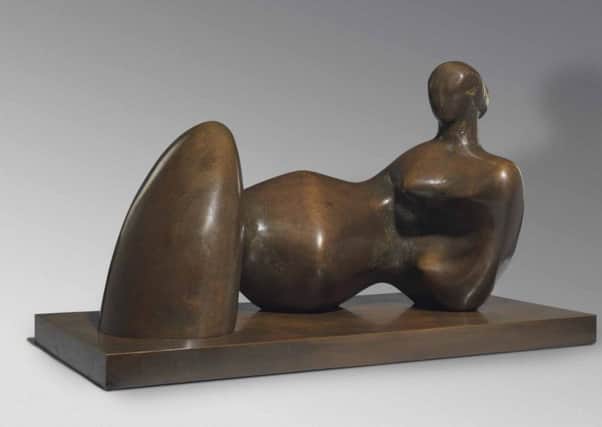 Henry Moore's work Reclining Figure: Umbilicus