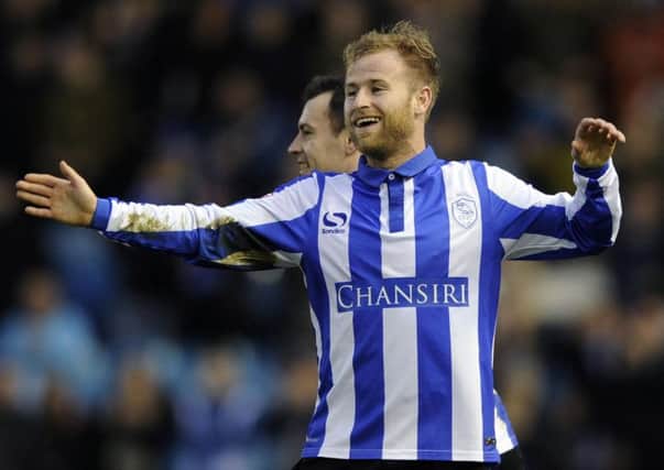 Barry Bannan has signed a new contract with Sheffield Wednesday.