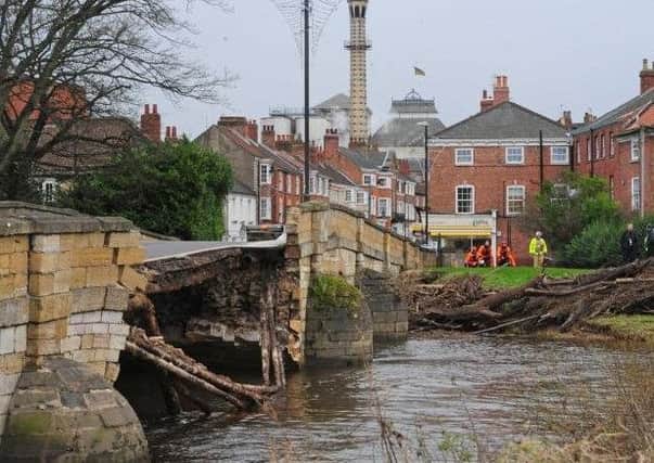 Councillors have unveiled a new plan for a temporary bridge in Tadcaster